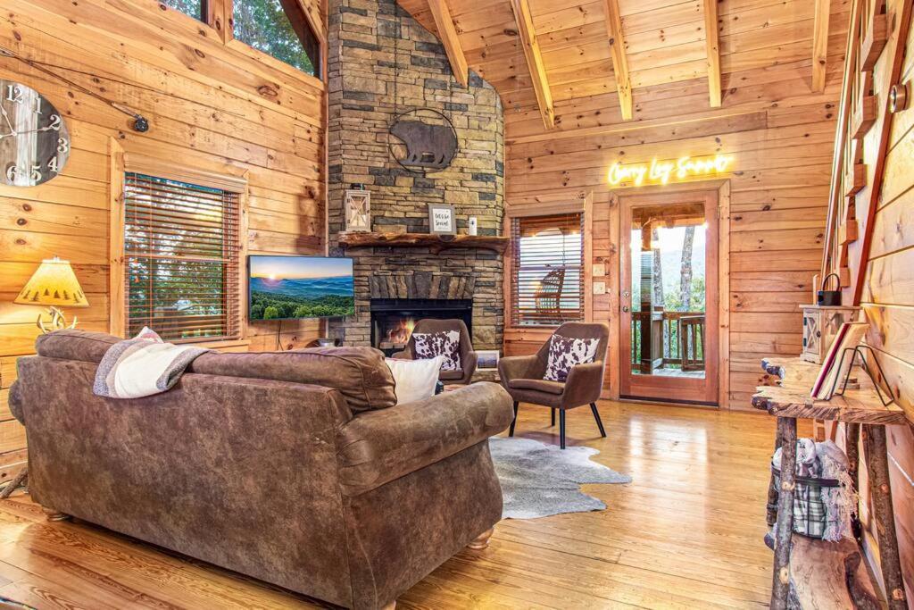 Cherry Log Summit Cabin By Bk Stays - Family Friendly - Playground - Game Room - Jacuzzi - Amazing Mountain Views Exterior foto